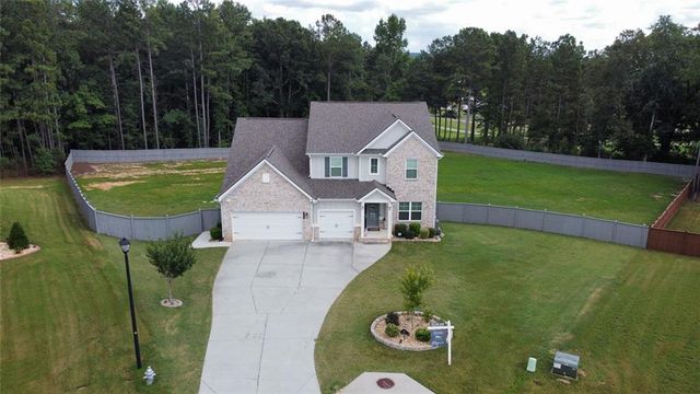155 Estancia Lane, Fayetteville, GA 30215