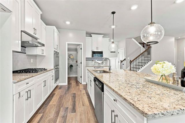 155 Estancia Lane, Fayetteville, GA 30215