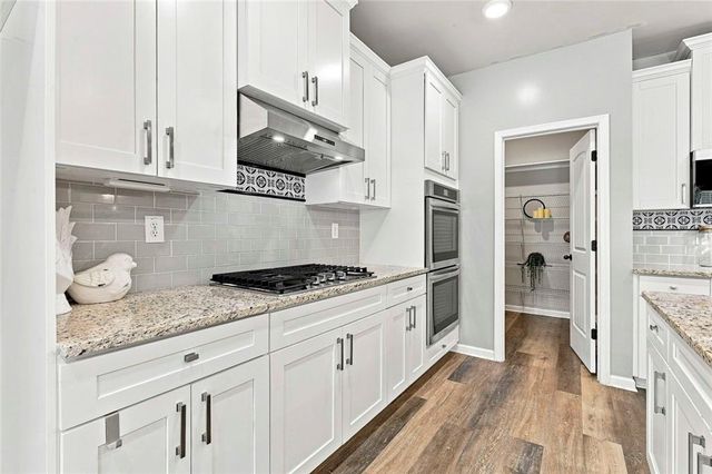 155 Estancia Lane, Fayetteville, GA 30215
