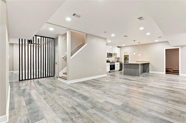 155 Estancia Lane, Fayetteville, GA 30215