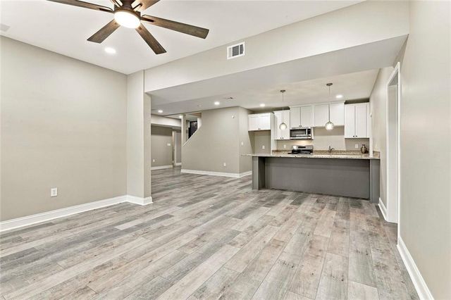 155 Estancia Lane, Fayetteville, GA 30215