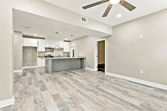 155 Estancia Lane, Fayetteville, GA 30215