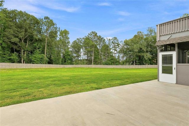 155 Estancia Lane, Fayetteville, GA 30215
