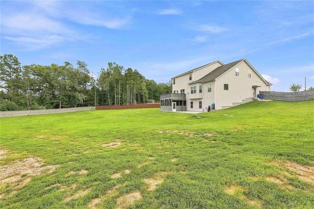 155 Estancia Lane, Fayetteville, GA 30215