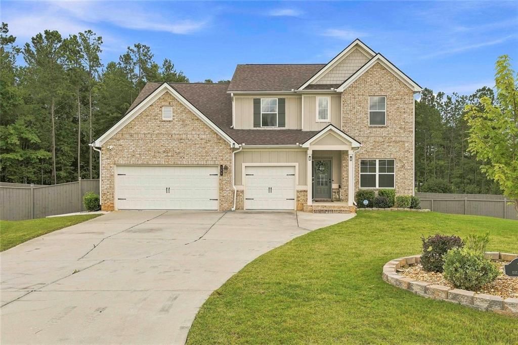 155 Estancia Lane, Fayetteville, GA 30215