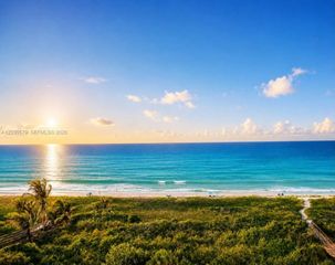 3000 N Highway A1a 7C, Hutchinson Island, FL 34949