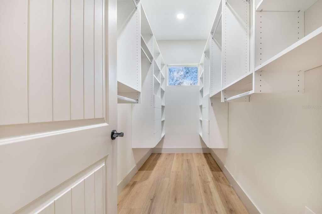 Image 16 of property listing at 2976 SEQUOYAH DRIVE, Haines City, FL 33844