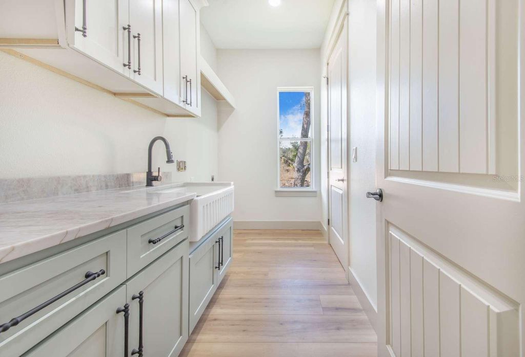 Image 17 of property listing at 2976 SEQUOYAH DRIVE, Haines City, FL 33844