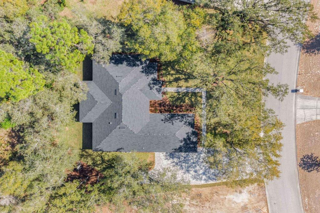 Image 32 of property listing at 2976 SEQUOYAH DRIVE, Haines City, FL 33844