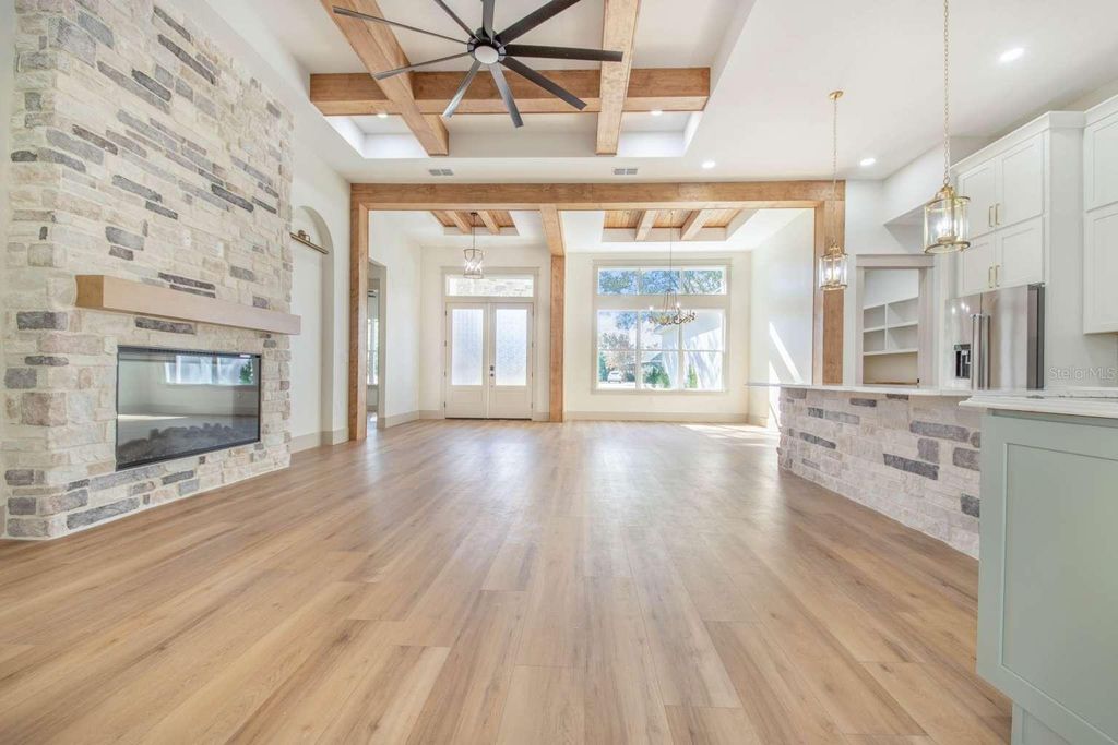 Image 5 of property listing at 2976 SEQUOYAH DRIVE, Haines City, FL 33844