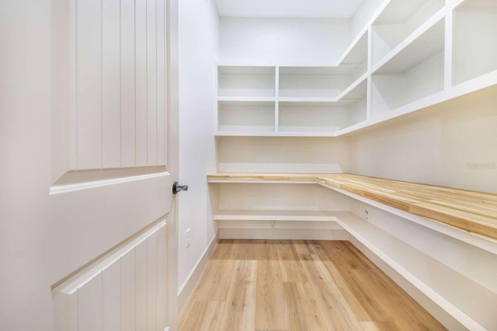 Image 6 of property listing at 2976 SEQUOYAH DRIVE, Haines City, FL 33844