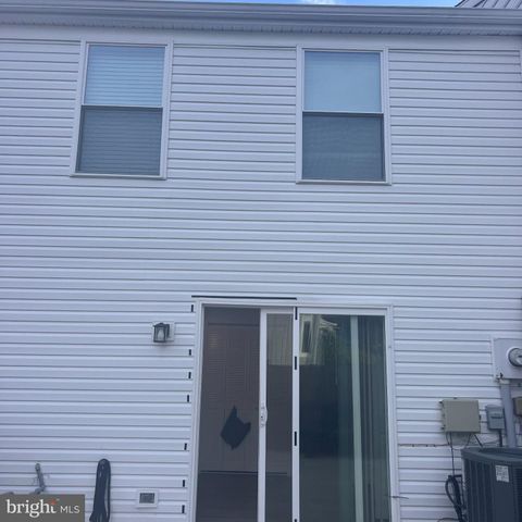 9016 SAINT STEVEN CT, Manassas Park, VA 20111