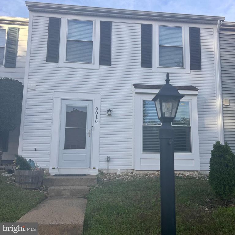 9016 SAINT STEVEN CT, Manassas Park, VA 20111