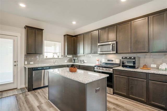 148 Gidran TRL, Georgetown, TX 78626