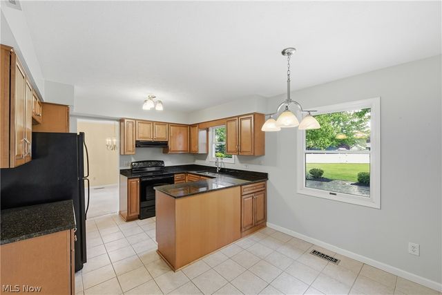 24795 Framingham Drive, Westlake, OH 44145