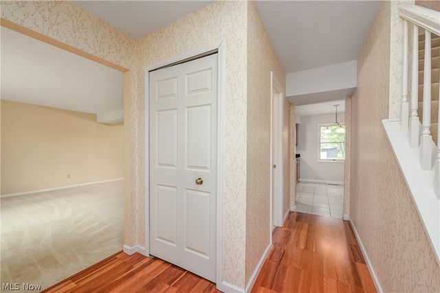24795 Framingham Drive, Westlake, OH 44145