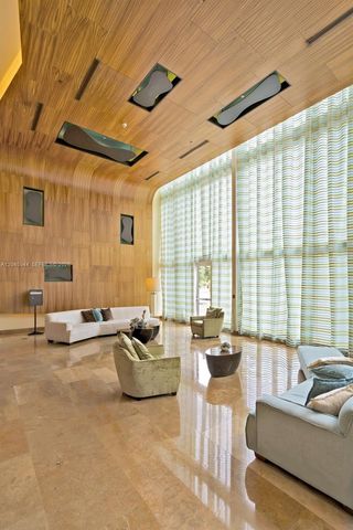 50 Biscayne Boulevard 4208, Miami, FL 33132
