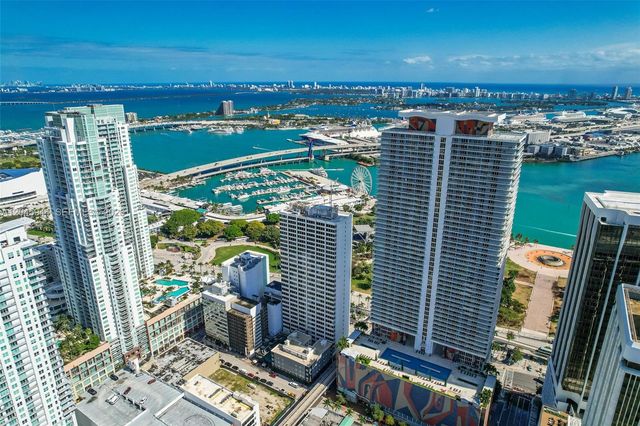 50 Biscayne Boulevard 4208, Miami, FL 33132