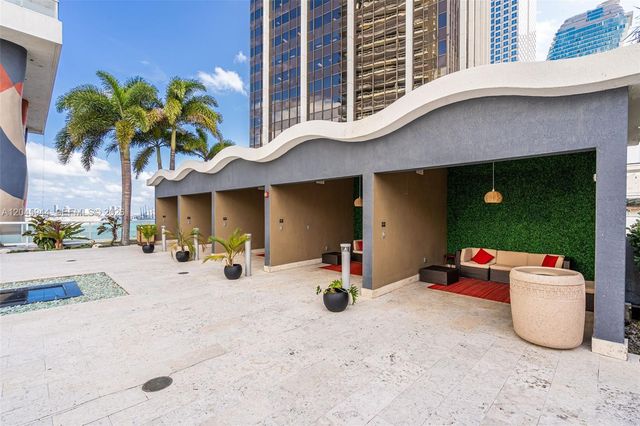 50 Biscayne Boulevard 4208, Miami, FL 33132
