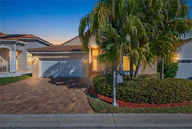 391 Bermuda Springs Dr, Weston, FL 33326