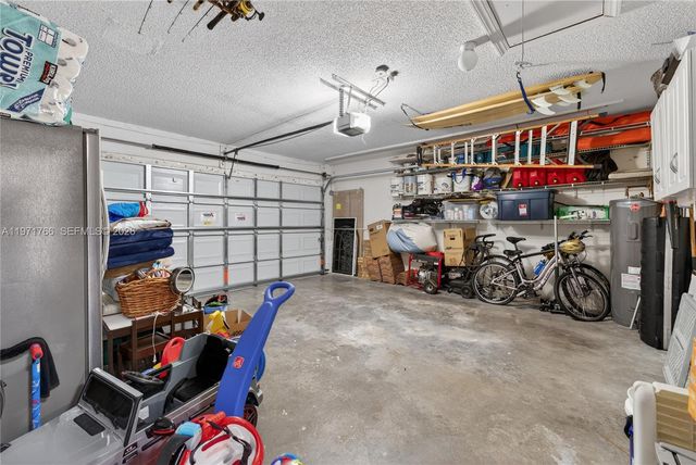 391 Bermuda Springs Dr, Weston, FL 33326