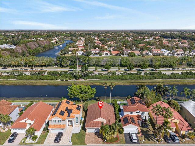 391 Bermuda Springs Dr, Weston, FL 33326