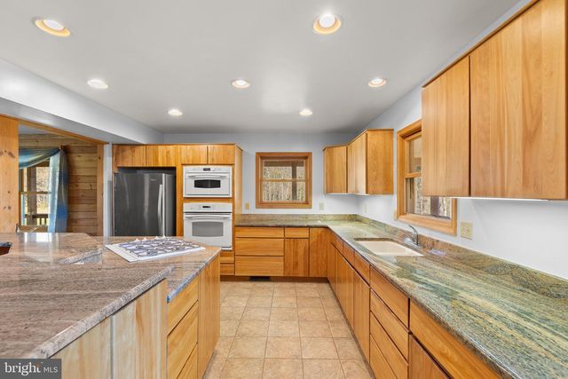 224 OATES RD, Star Tannery, VA 22654