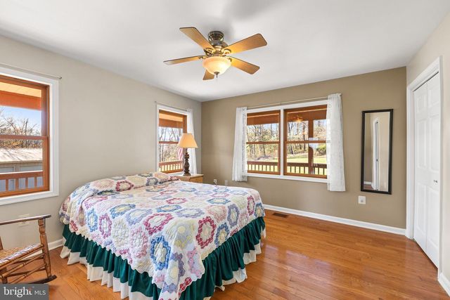 224 OATES RD, Star Tannery, VA 22654