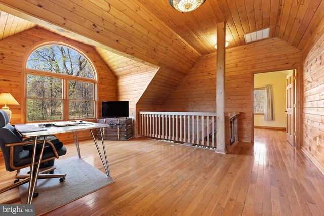 224 OATES RD, Star Tannery, VA 22654