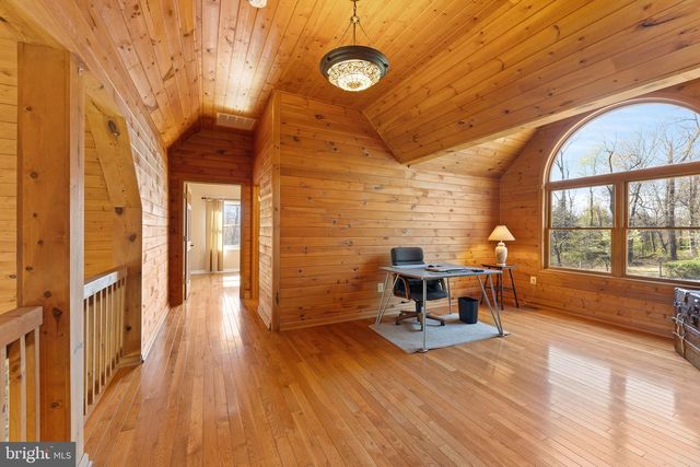 224 OATES RD, Star Tannery, VA 22654