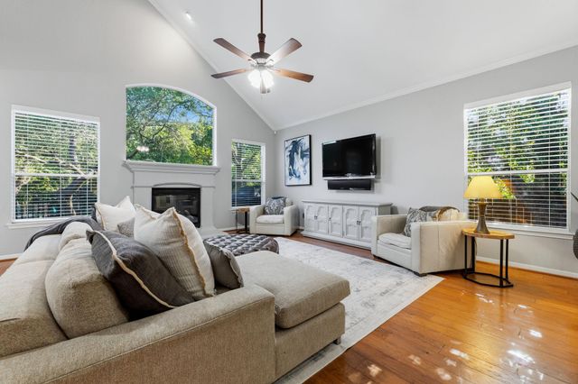 2603 Farleigh LN, Cedar Park, TX 78613