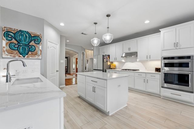 2603 Farleigh LN, Cedar Park, TX 78613