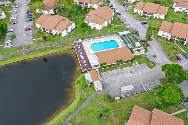 5930 Whispering Pine Way C-2, Greenacres, FL 33463