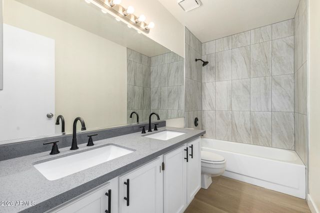 6565 E QUARTZ Street, Mesa, AZ 85215