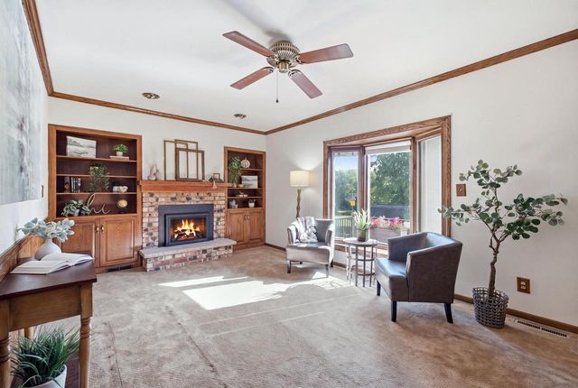 6950 N 124th STREET, Milwaukee, WI 53224