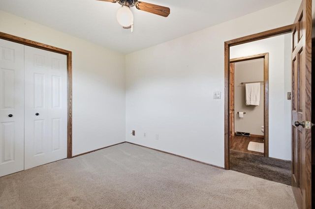 6950 N 124th STREET, Milwaukee, WI 53224