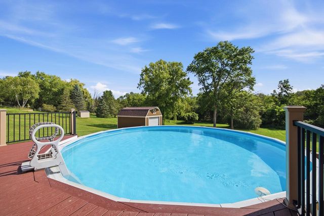 6950 N 124th STREET, Milwaukee, WI 53224