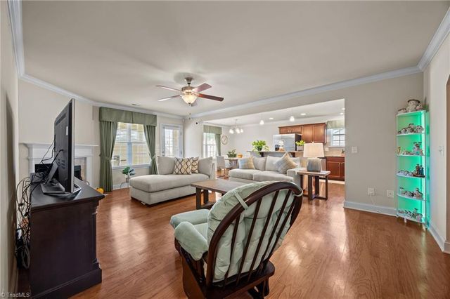 171 Bald Cypress Drive, Winston-salem, NC 27127