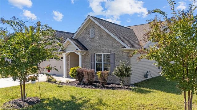 171 Bald Cypress Drive, Winston-salem, NC 27127