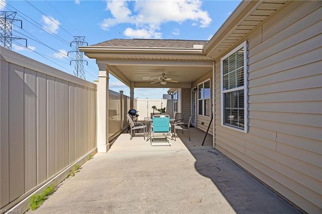 171 Bald Cypress Drive, Winston-salem, NC 27127