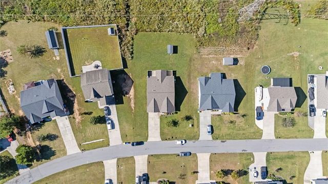 171 Bald Cypress Drive, Winston-salem, NC 27127