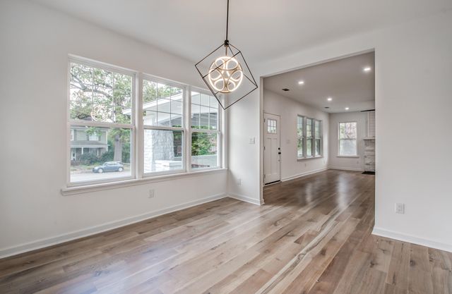 1781 FORREST AVE, Memphis, TN 38112