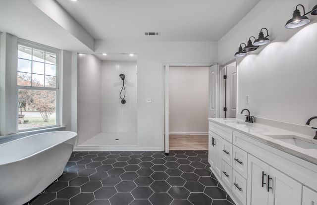 1781 FORREST AVE, Memphis, TN 38112