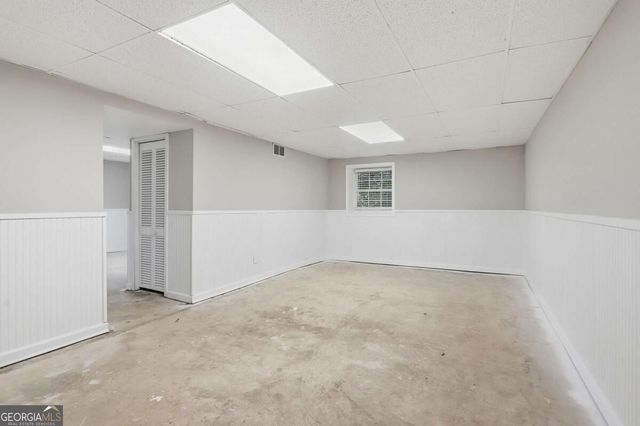 5528 Fern Creek Drive SW, Lilburn, GA 30047
