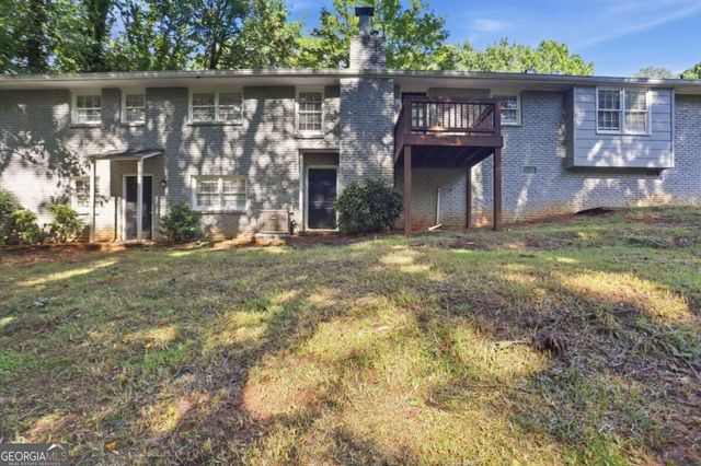 5528 Fern Creek Drive SW, Lilburn, GA 30047