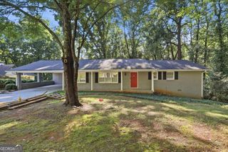 5528 Fern Creek Drive SW, Lilburn, GA 30047
