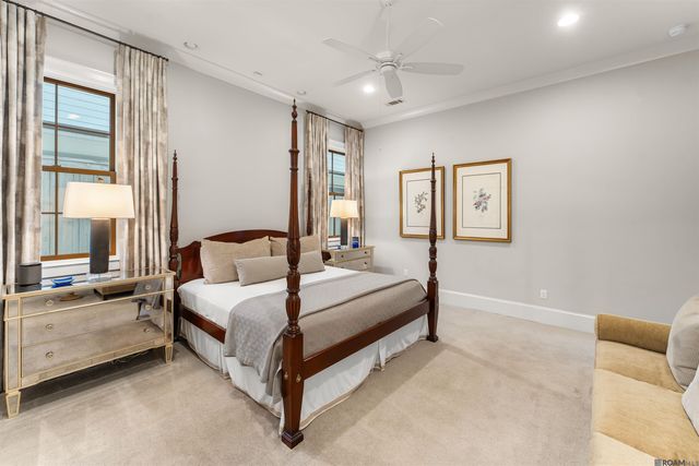 7313 Willow Grove Blvd, Baton Rouge, LA 70810