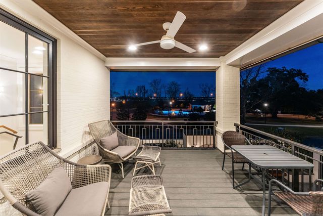 7313 Willow Grove Blvd, Baton Rouge, LA 70810