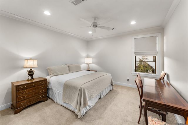 7313 Willow Grove Blvd, Baton Rouge, LA 70810