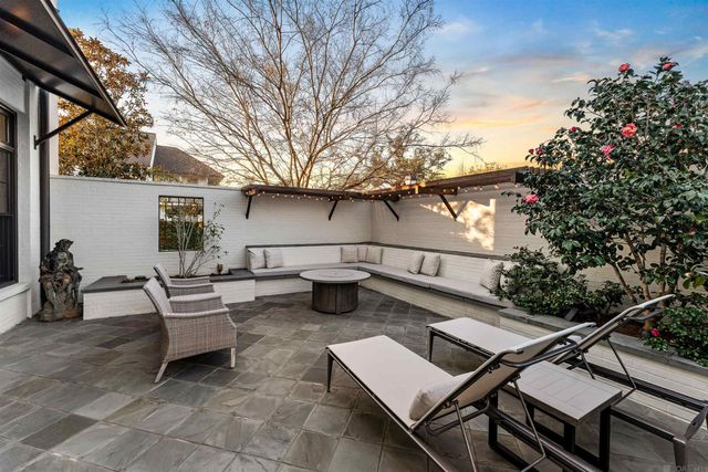 7313 Willow Grove Blvd, Baton Rouge, LA 70810